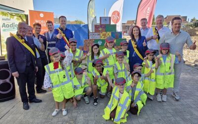 Eerste stenen voor de nieuwe GBS De Plataan zijn gelegd